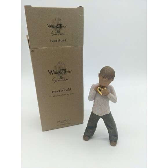 Demdaco Other - NEW Willow Tree Boy with Heart of Gold 2004 DEMDACO Figurine 26142 C/W Box